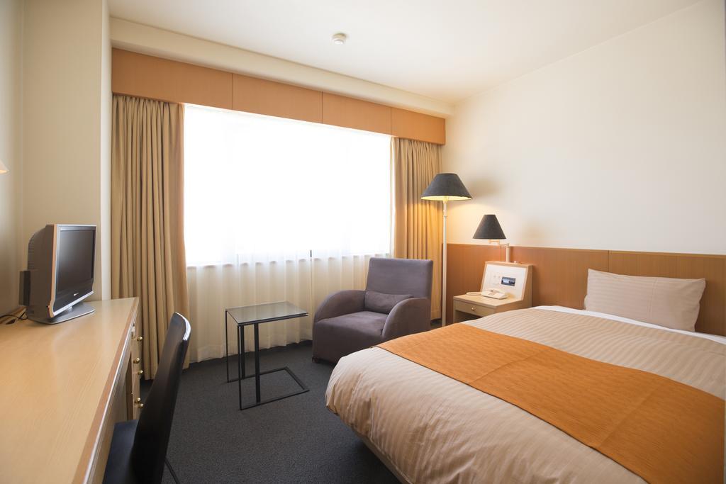 Hotel Granmirage Uozu Extérieur photo